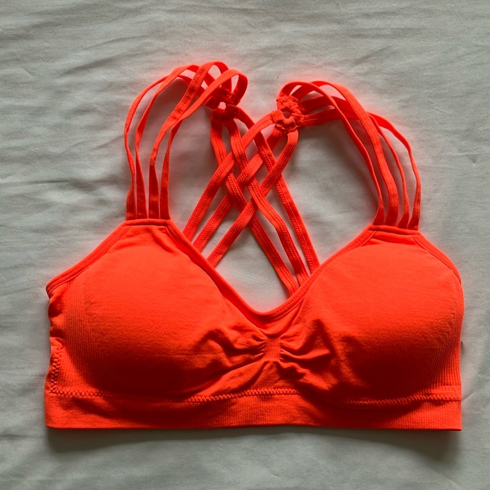 Sports bra